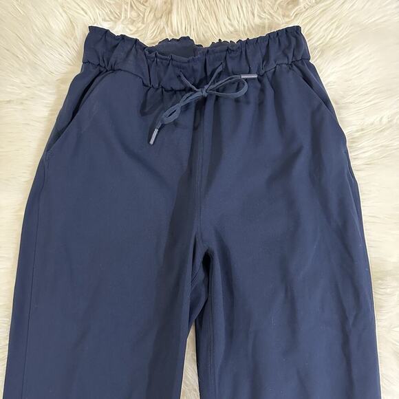 Lululemon Womens Keep Moving Jogger Size 4 Navy Pull On Drawstring Waist Travel - Picture 3 of 5